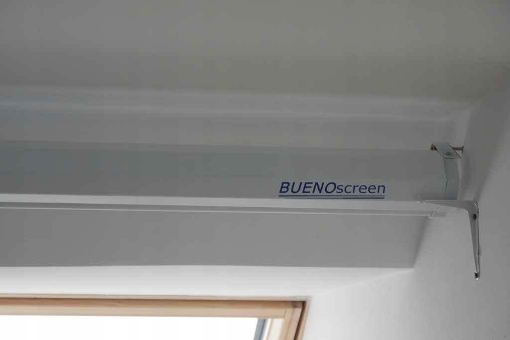 Ekran Projekcyjny zawieszany BUENOScreen 300x225