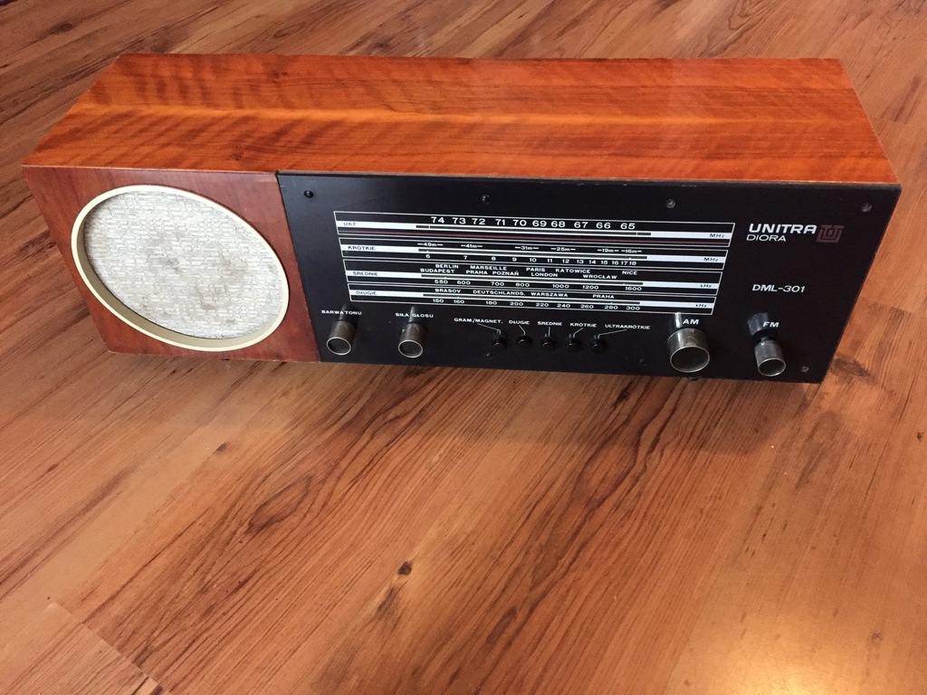 RADIO UNITRA DIORA DML-301