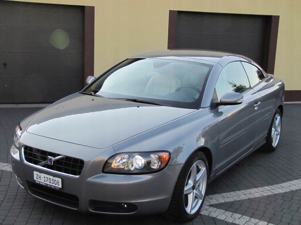 Volvo C70 2.5 T T5