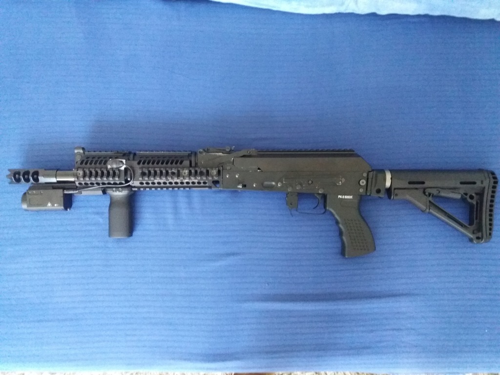 AK104 pod FSB