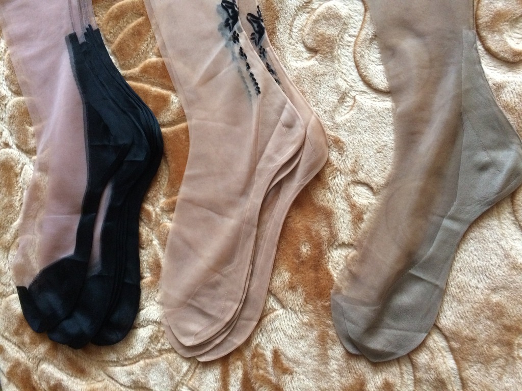 Pończochy nylonowe FF vintage-nylony made in USA
