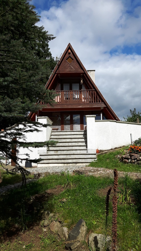 Domek Letniskowy nad jeziorem Lubie w Linownie