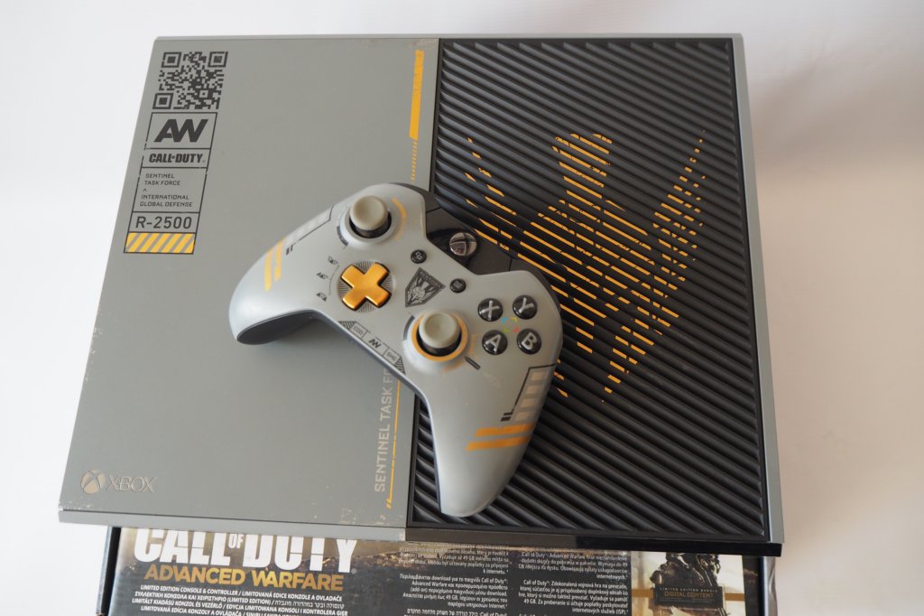 KONSOLA XBOX ONE 1TB LIMITOWANA CALL OF DUTY