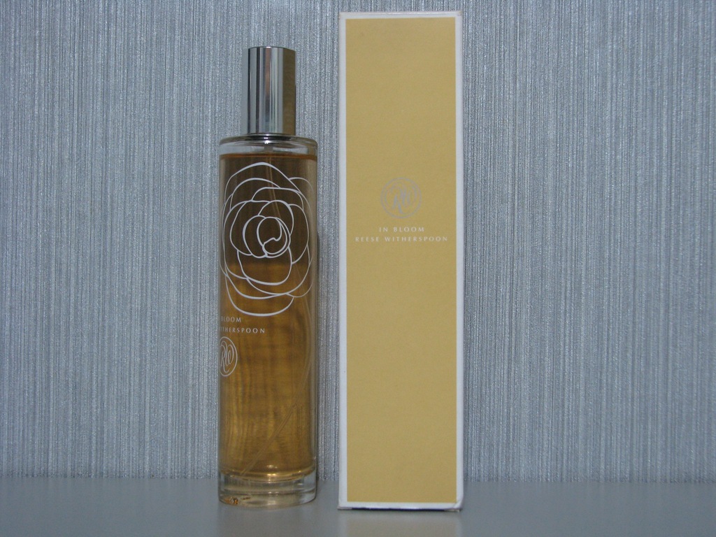 AVON IN BLOOM BY REESE WITHERSPOON-BODY MIST-100 M