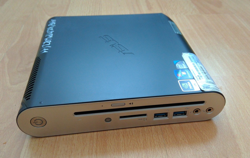 ASUS EeeBox EB1501P Mini PC Intel Atom DDR3 NVIDIA