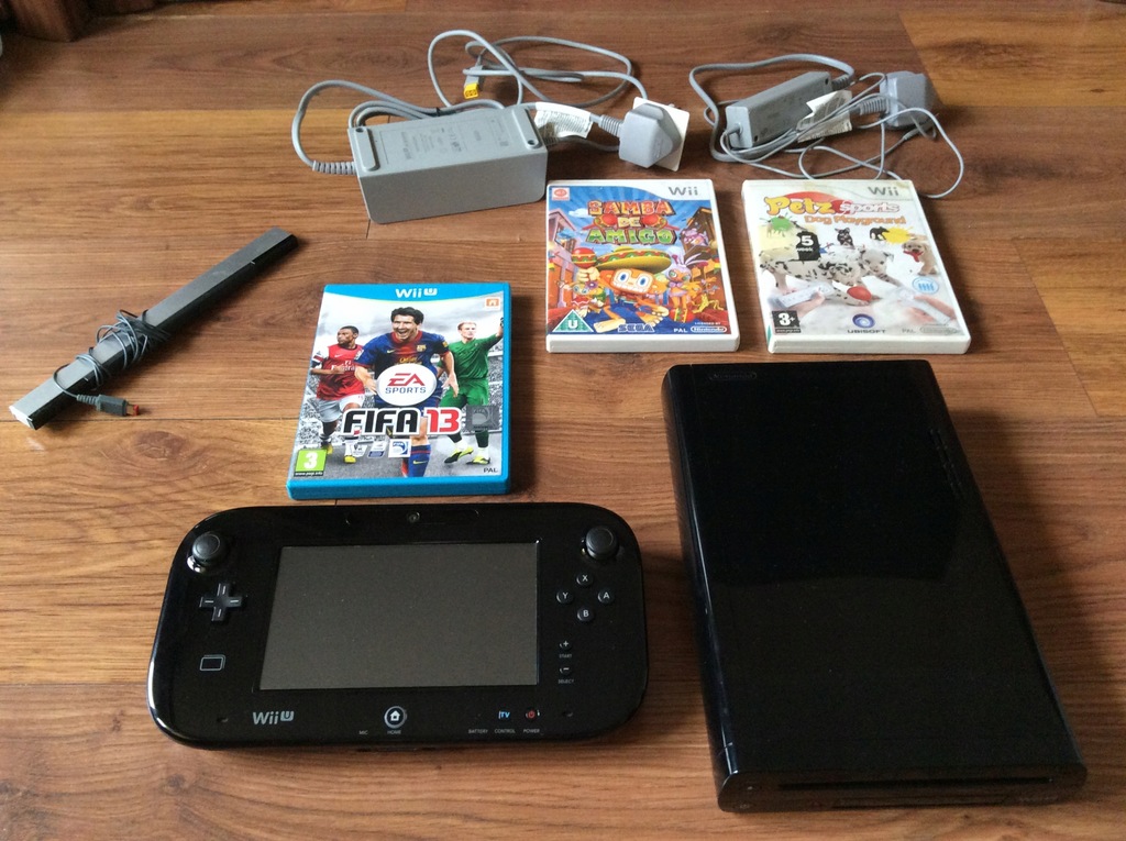 Konsola Nintendo Wii U PREMIUM 32GB + Gry