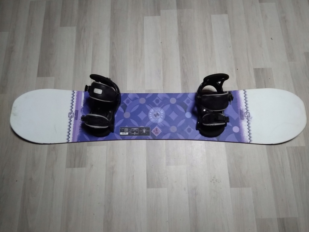 Salomon best sale liberty snowboard