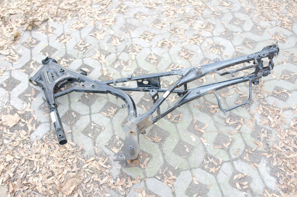 RAMA Z DOKUMENTAMI Yamaha YBR 125