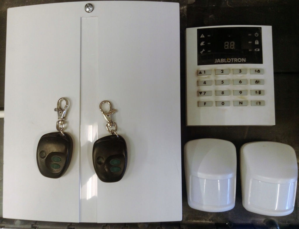 JA-63KR JA-63F centrala klawiatura PROFI JABLOTRON