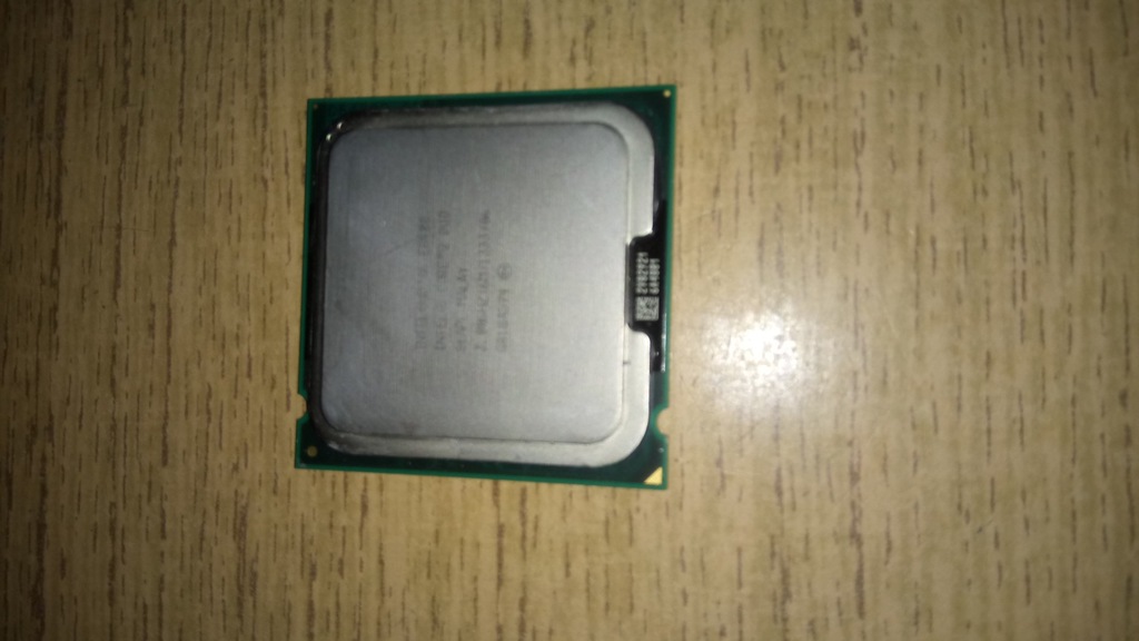 Intel Core Duo E8400/ 3Ghz/ 6MB Cache