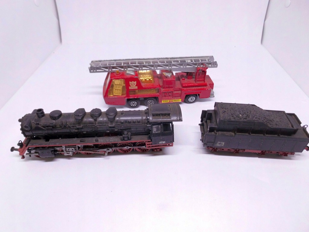 lokomotywa / straż - modele statyczne/ kpl