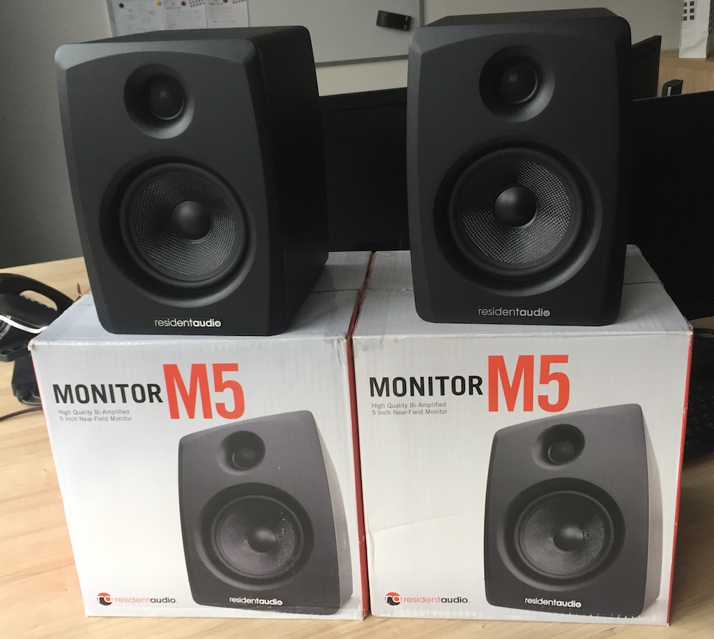 Monitory Resident Audio M5 (2 szt.)