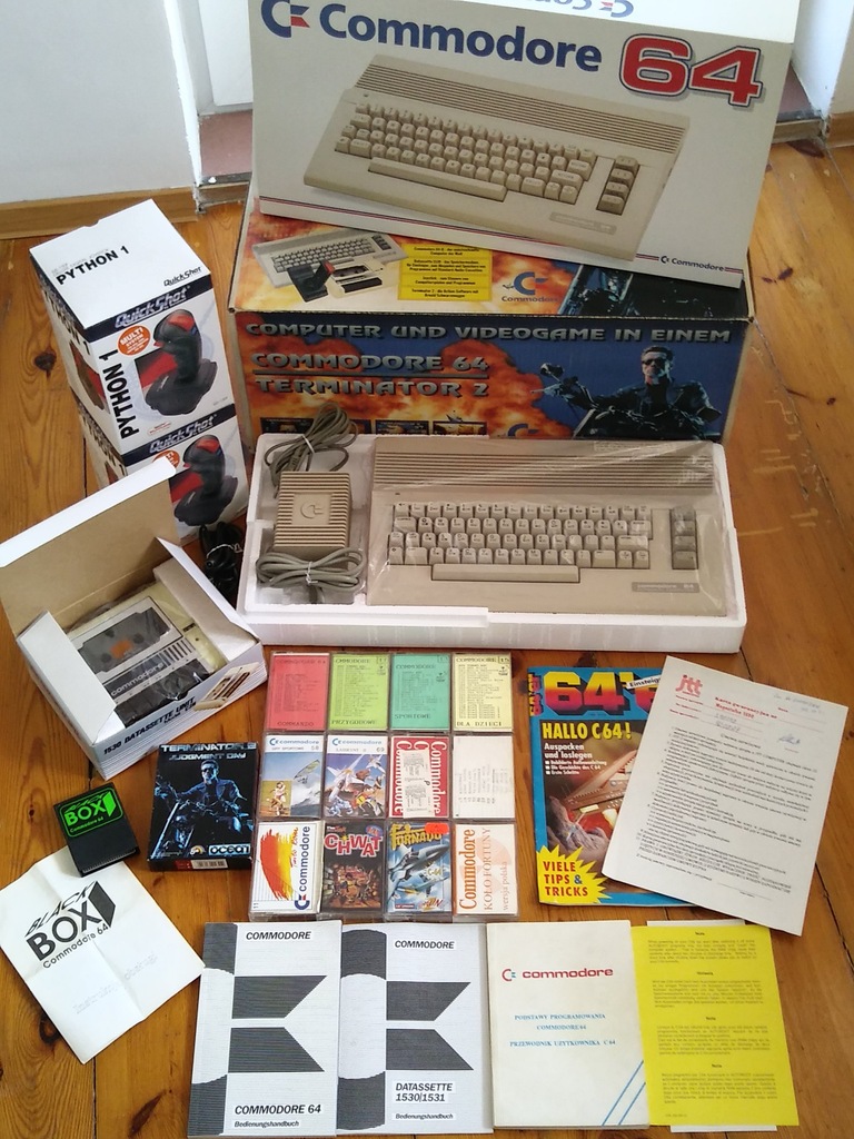 ZESTAW COMMODORE 64 EDYCJA SPECJALNA TERMINATOR 2!