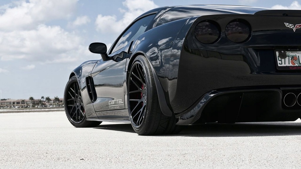 CHEVROLET CORVETTE C6 tuning BŁOTNIK PRAWY Z06