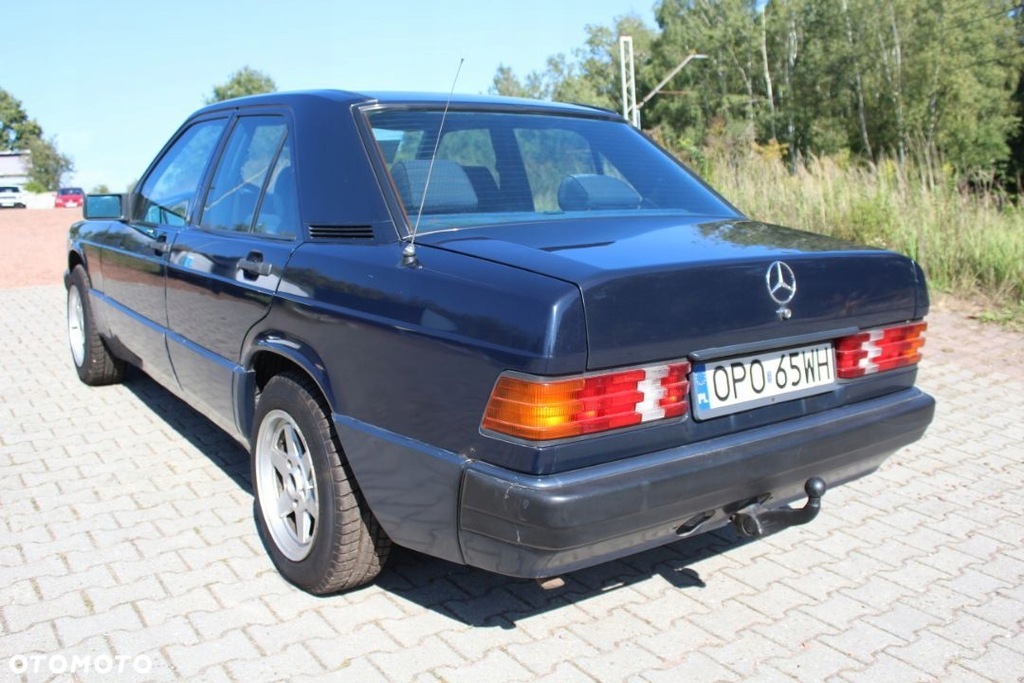 MercedesBenz W201 (190) 2,0 benzyna Automat 1990r