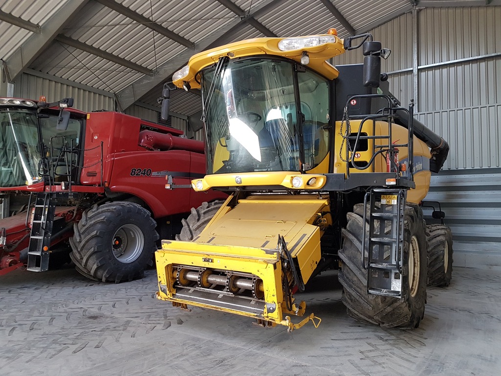 KOMBAJN NEW HOLLAND CX8070 - pierwszy właściciel