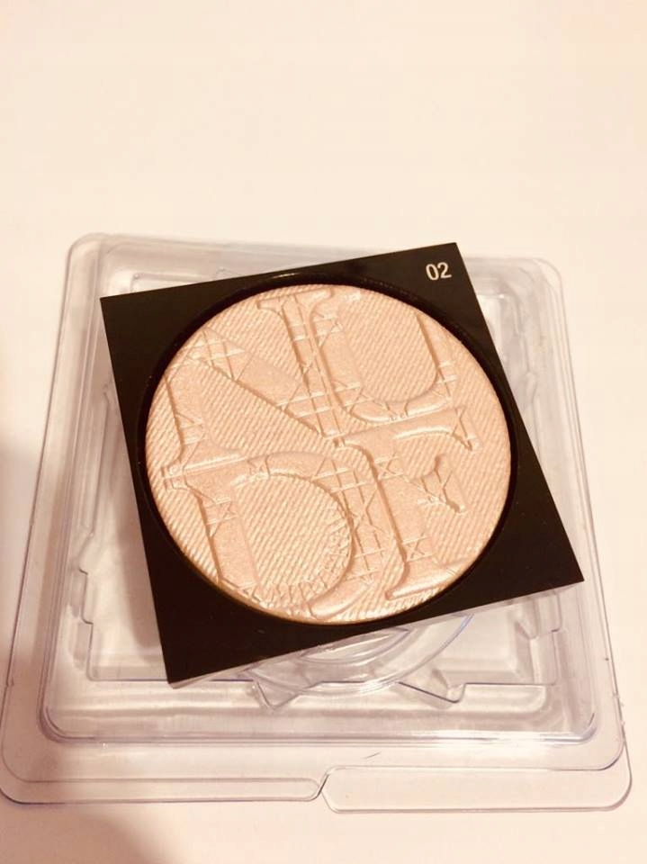 Dior pink 2024 glow luminizer