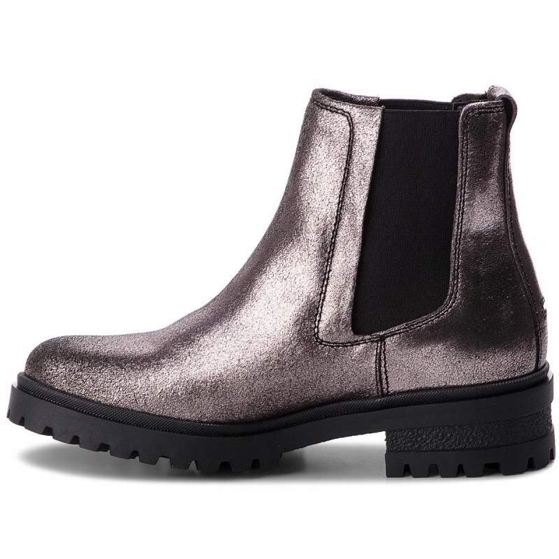 tommy hilfiger metallic cleated chelsea boot