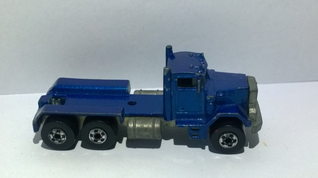 hot wheels peterbilt 1979