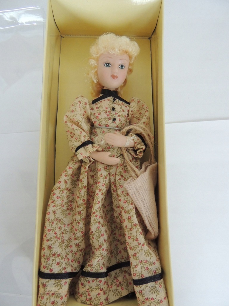 CUDOWNE LALKI Z PORCELANY DeAgostini 44