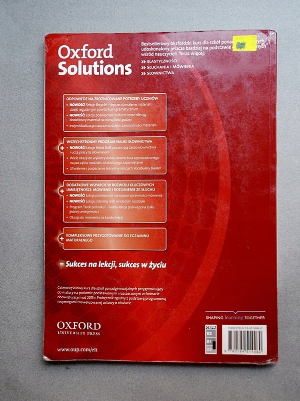 oxford-solutions-pre-intermediate-students-book-7612761121