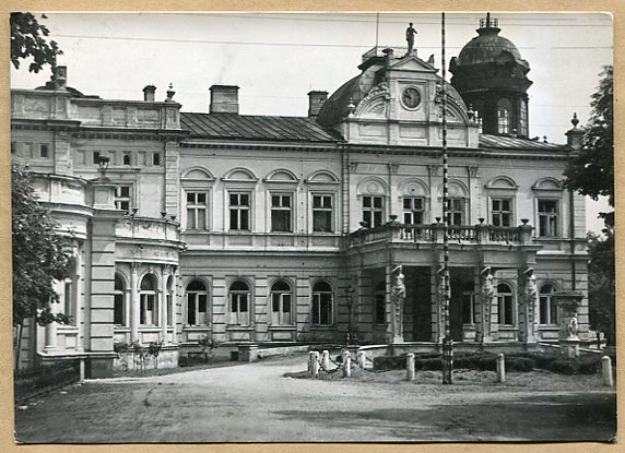 KOŚCIELEC / KOŁO -- Pałac - Internat Technikum