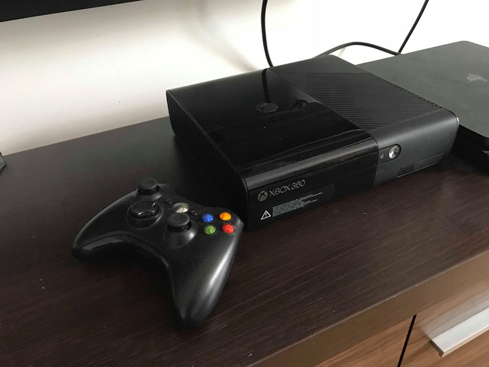 XBOX 360 E Elite RGH GWARANCJA !!! ( RGH = JTAG )
