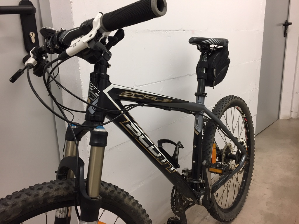 scott scale 40 price