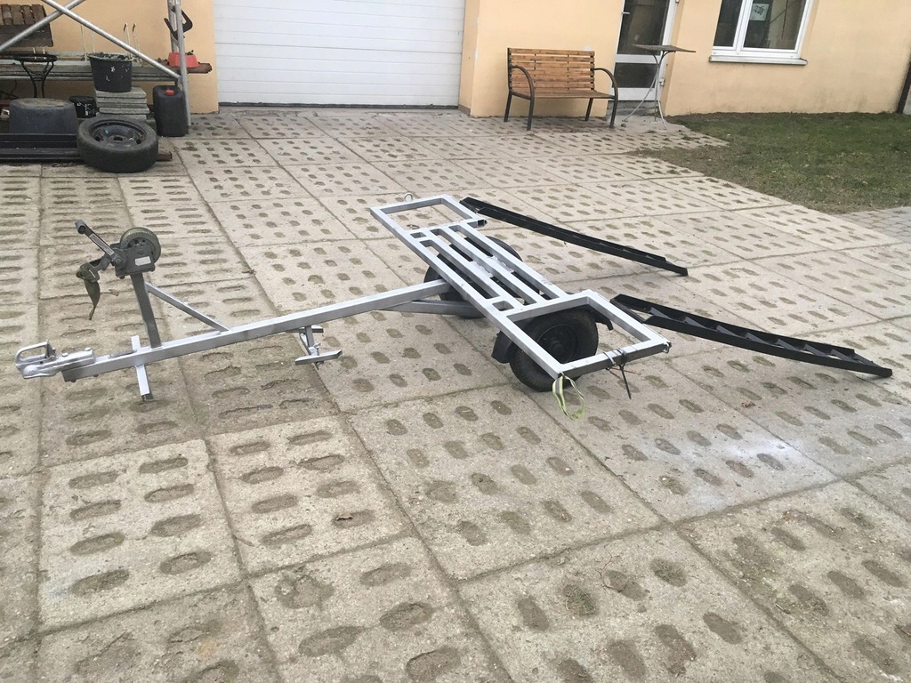 MOTYL HOLOWNICZY do 1600 kg