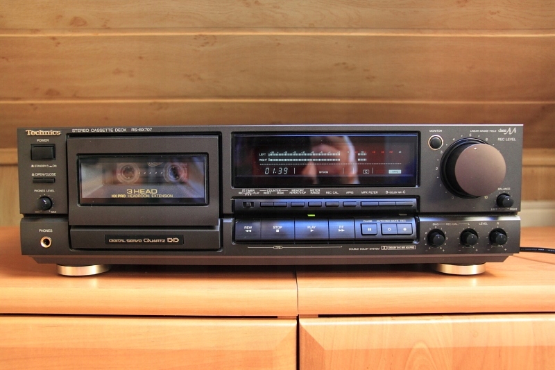 Magnetofon kasetowy Technics RS-BX707