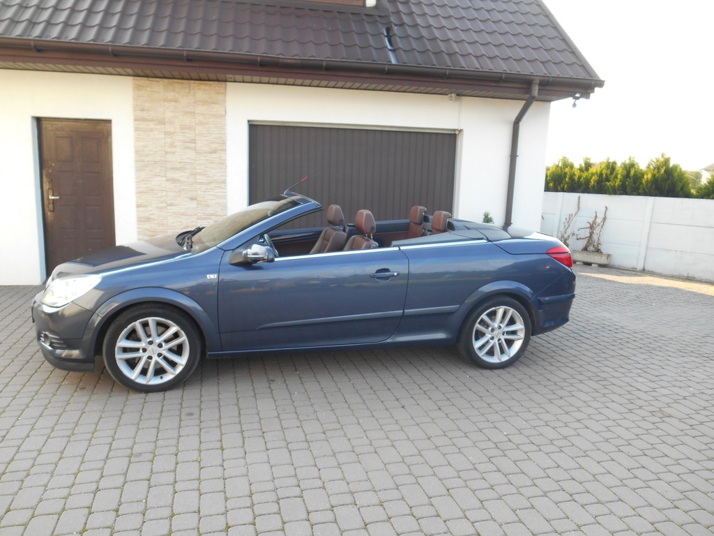 Opel astra h twintop