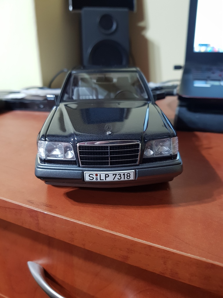 autoart w124
