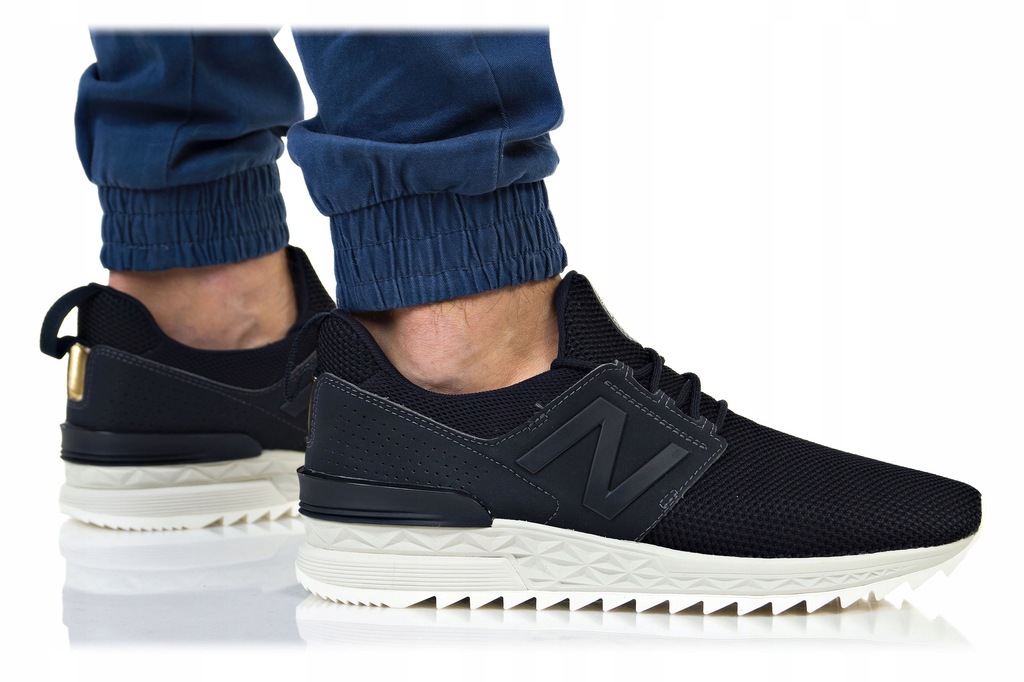 new balance ms574duk Cinosural International School