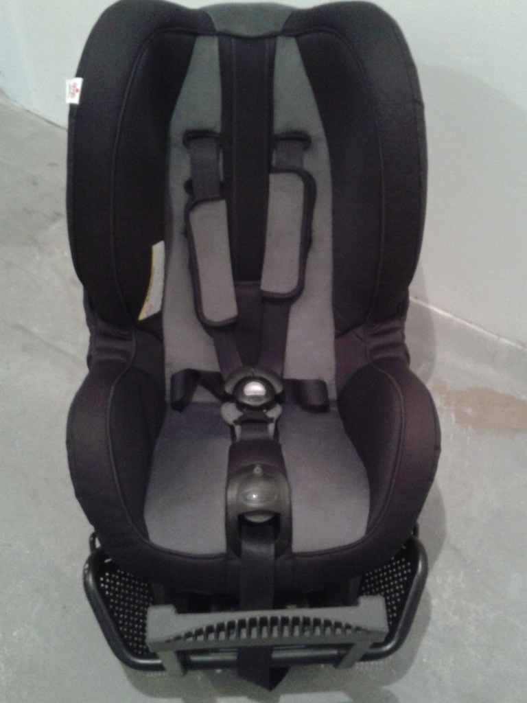 FOTELIK SAMOCHODOWY GRACO AKTA BELOGIC 9-25 KG