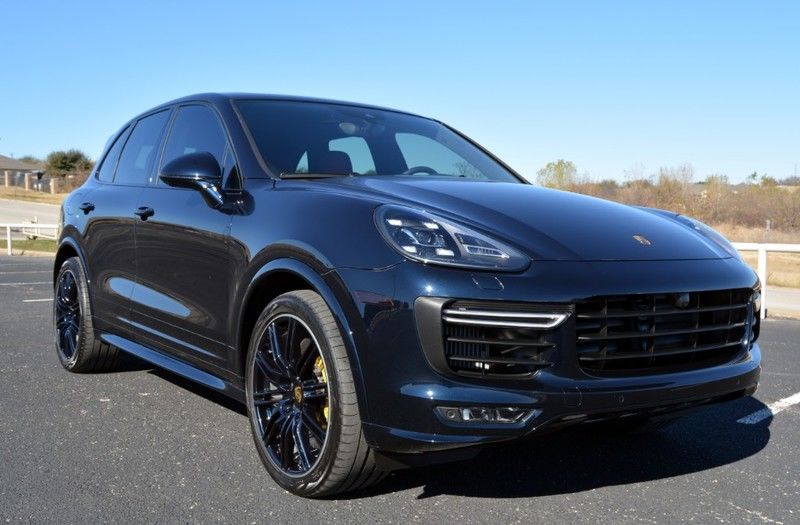 PRZOD PORSCHE CAYENNE GTS 7P5 LIFT LED MASKA PAS 