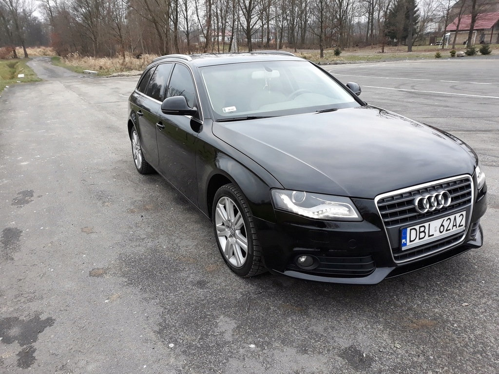 Audi A4 B8 2.7 Kombi 2009 Ładna Polecam