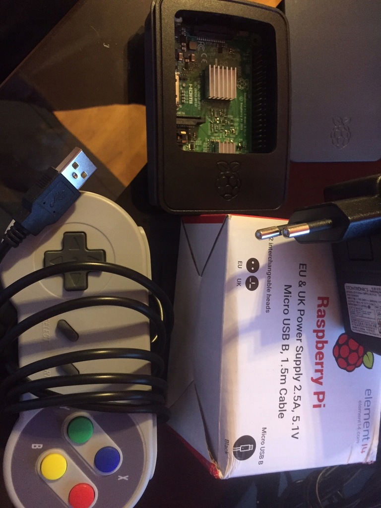 Retro Pie Emulator starych konsol na Raspberry Pi