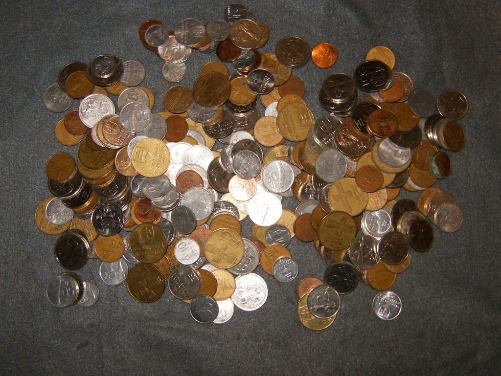 Słowacja - 1 kilogram monet BCM