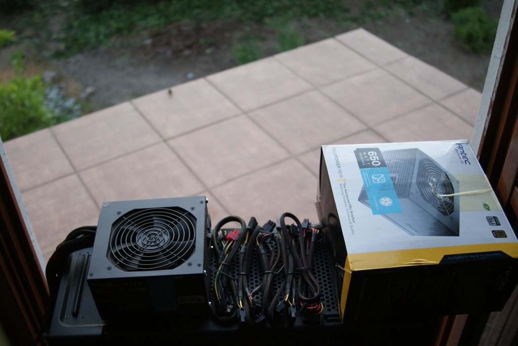 Zasilacz Antec TruePower New 650W TP-650 BOX Mod