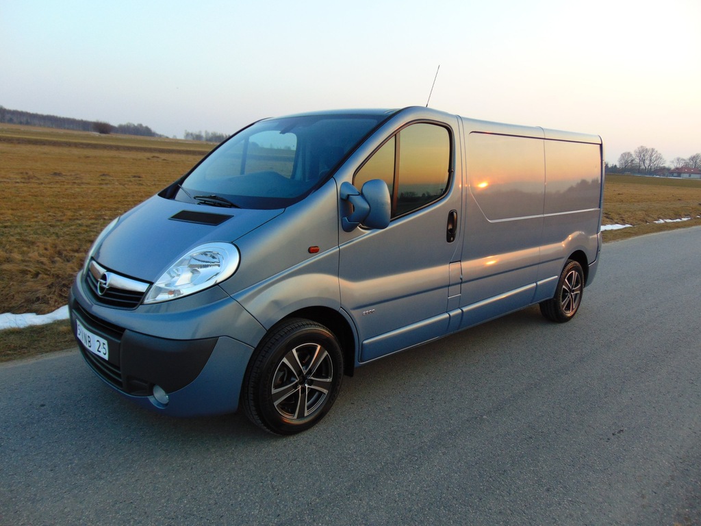 Opel vivaro 2