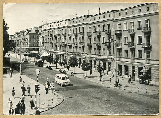 BIAŁYSTOK :: Ulica Lipowa : stare auta