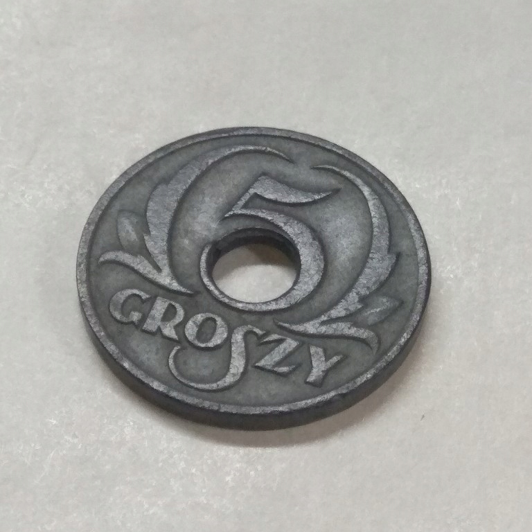 Moneta 5 groszy z otworem 1939