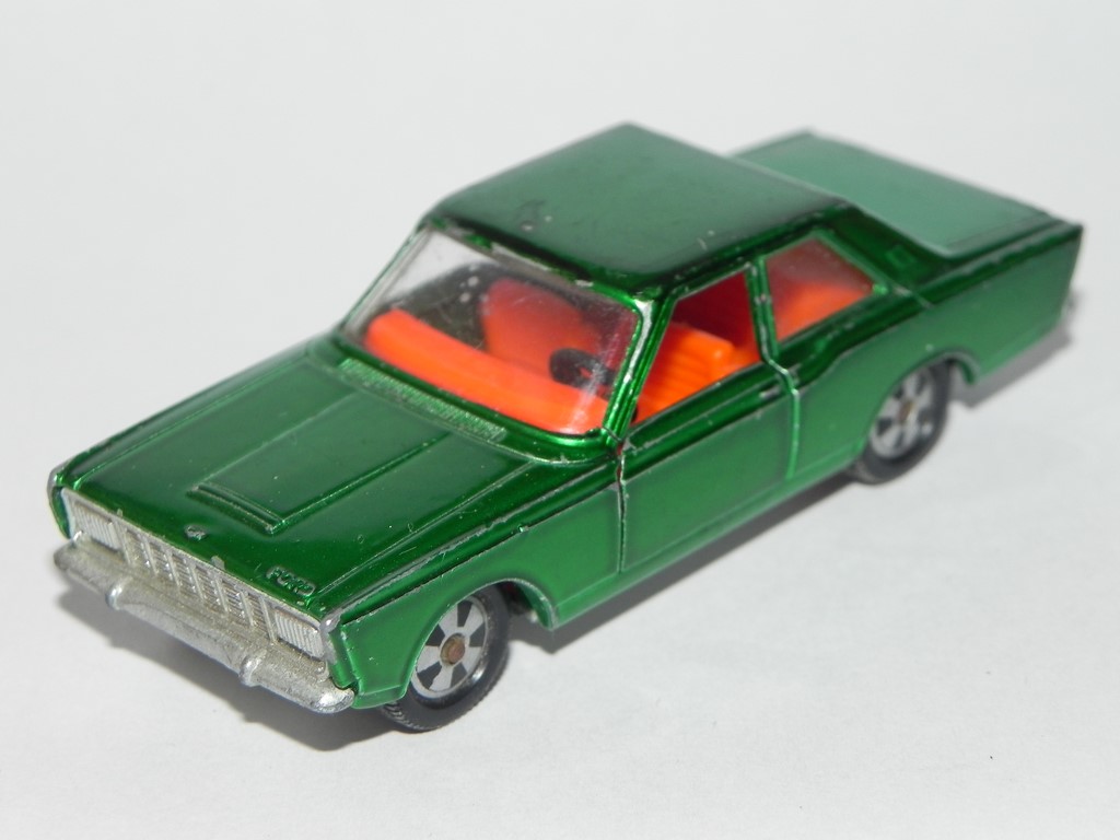 SIKU - V283 - FORD TAUNUS 20M