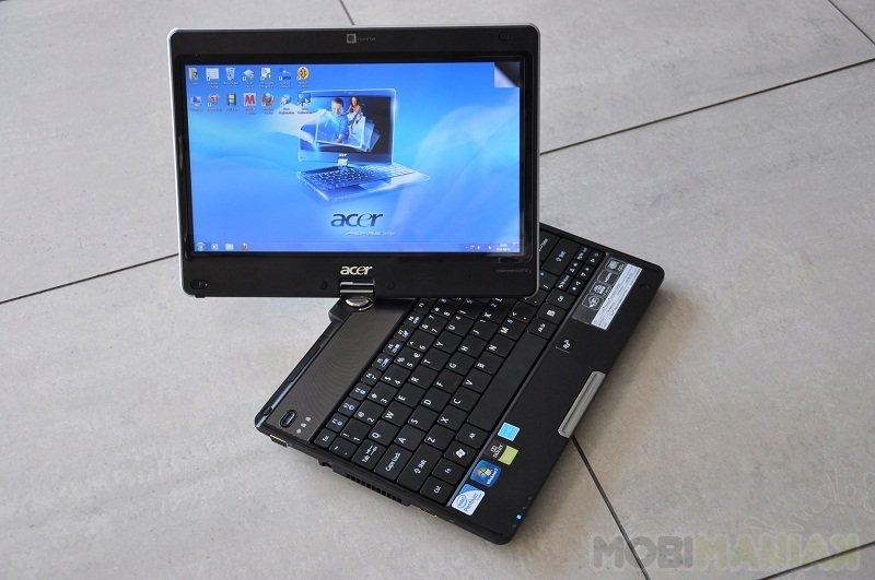 Laptop Acer Aspire 1825PTZ Dotykowy 2w1 z WIN 7