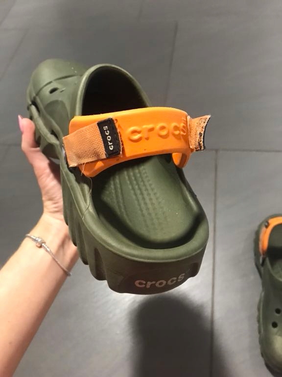 Crocs 41 /42 8/10. 27cm