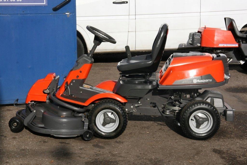Traktorek kosiarka odśnieżarka HUSQVARNA RIDER15V2