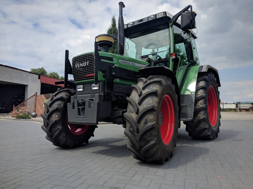 FENDT Farmer 308 90km TURBO konsole STOLL 96r