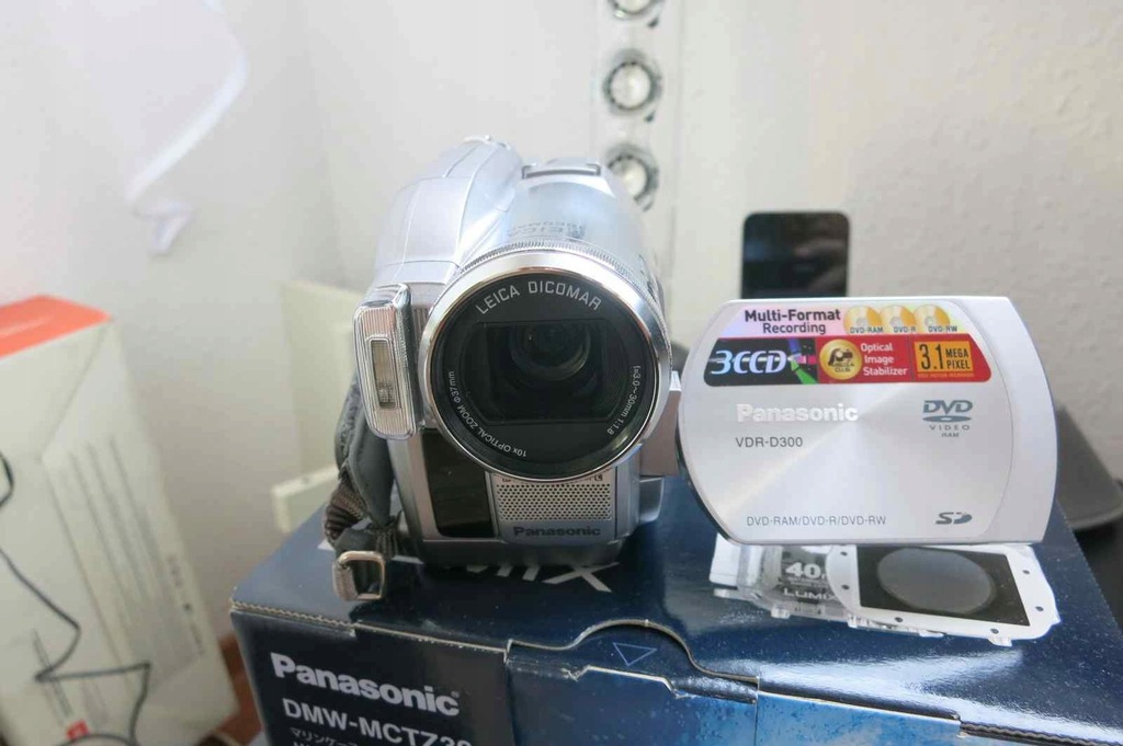 Kamera cyfrowa VDR-D300 Panasonic 3X CCD- DVD, SD