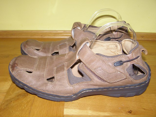 FIRMOWE BUTY SPORTOWE SANDAŁY OLIVE TREE SKÓRA 43