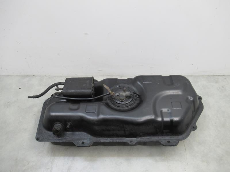 ZBIORNIK PALIWA BENZYNA HYUNDAI GETZ 1.1  HB